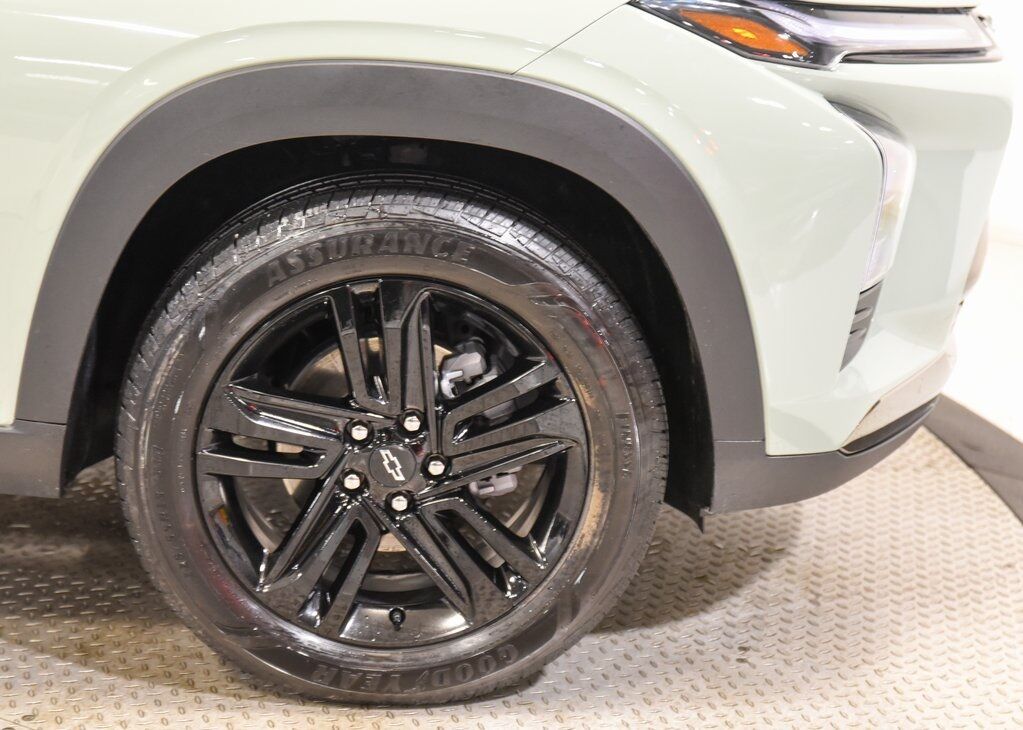 2025 Chevrolet Trax ACTIV Akron