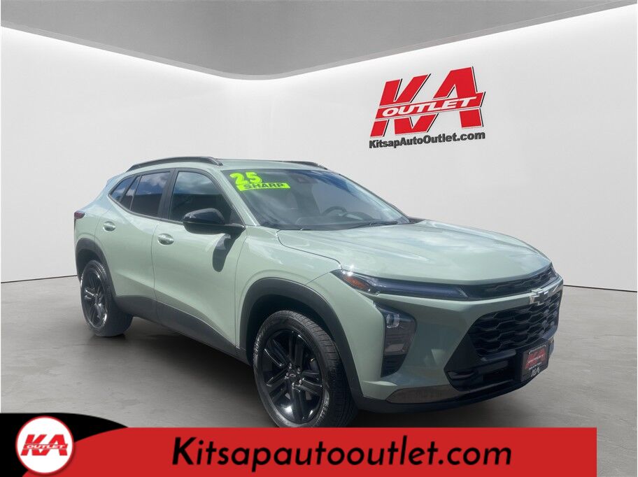 2025 Chevrolet Trax ACTIV Sport Utility 4D