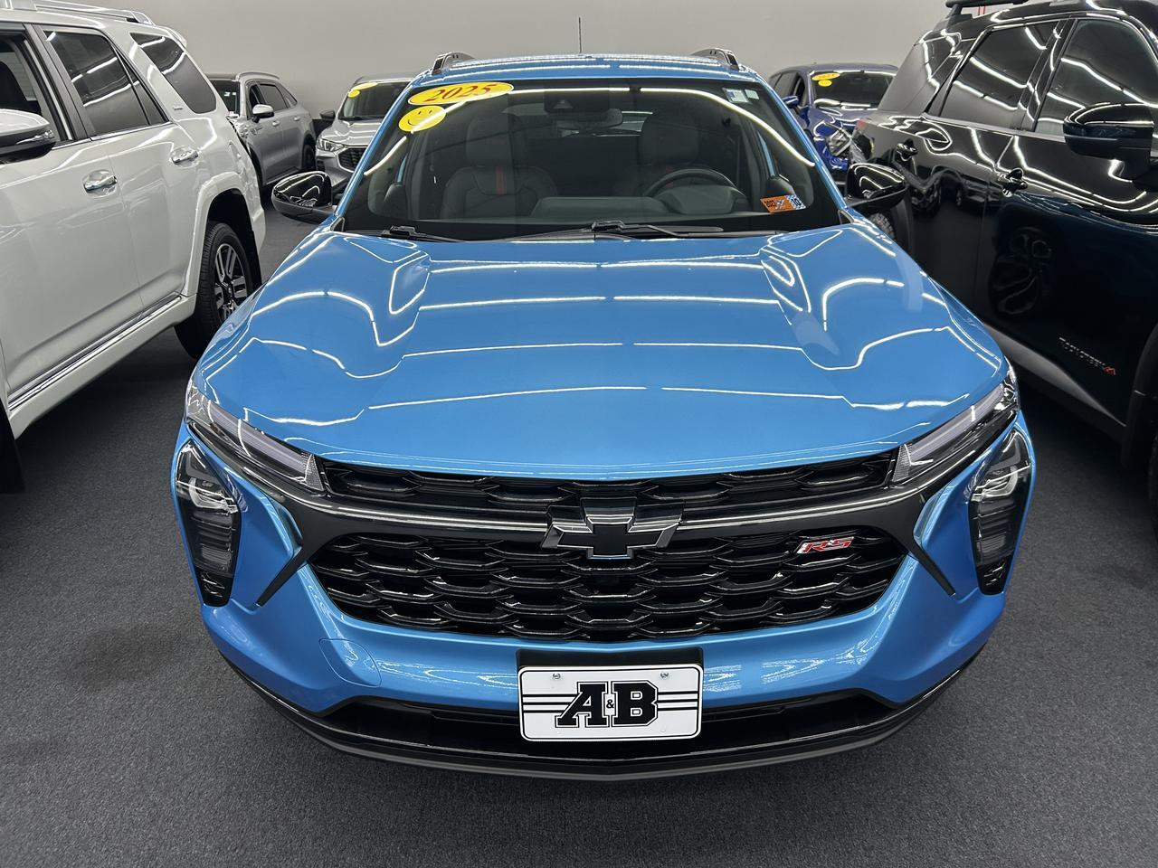 2025 Chevrolet Trax FWD 4dr 2RS Benwood WV