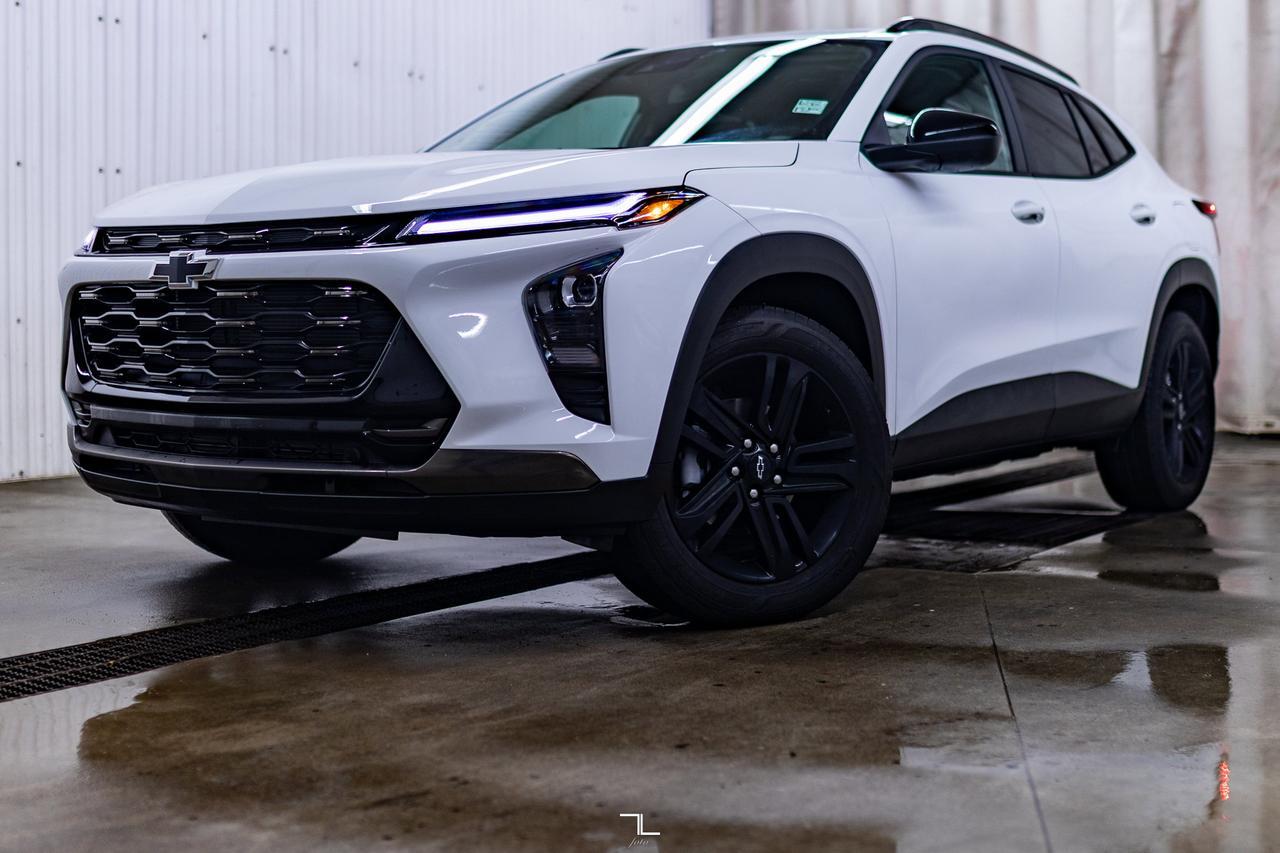 2025 Chevrolet Trax FWD Activ Leather Roof BCam Red Deer AB