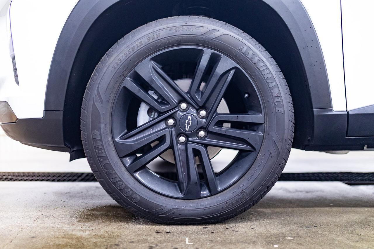 2025 Chevrolet Trax FWD Activ Leather Roof BCam Red Deer AB