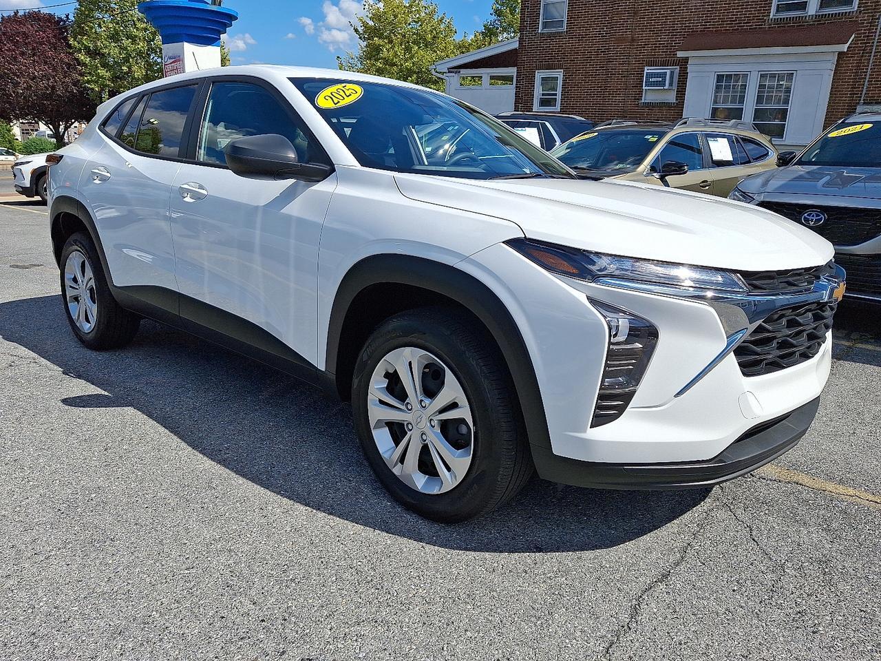 2025 Chevrolet Trax FWD LS Allentown PA