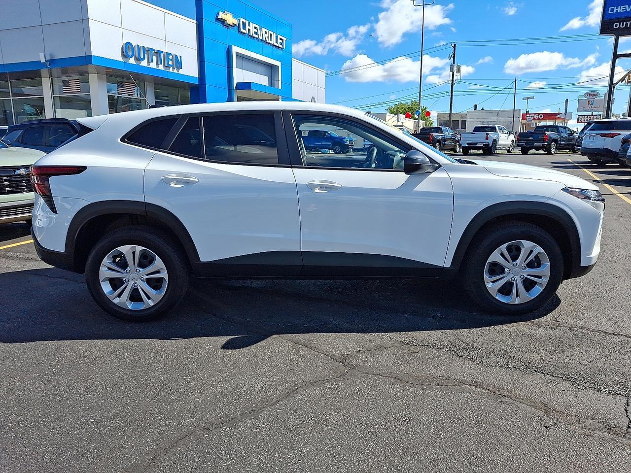 2025 Chevrolet Trax FWD LS Allentown PA