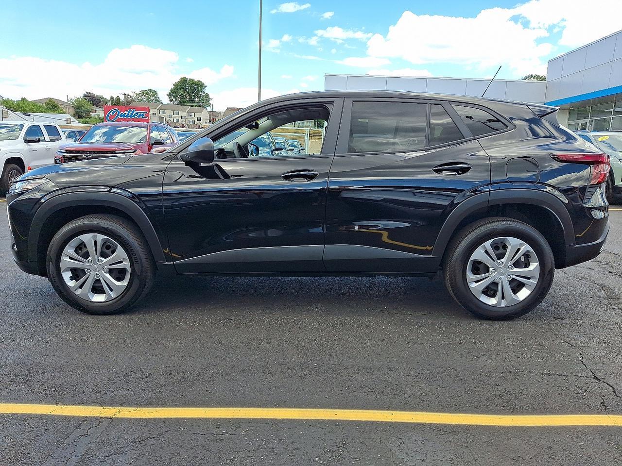 2025 Chevrolet Trax FWD LS Allentown PA