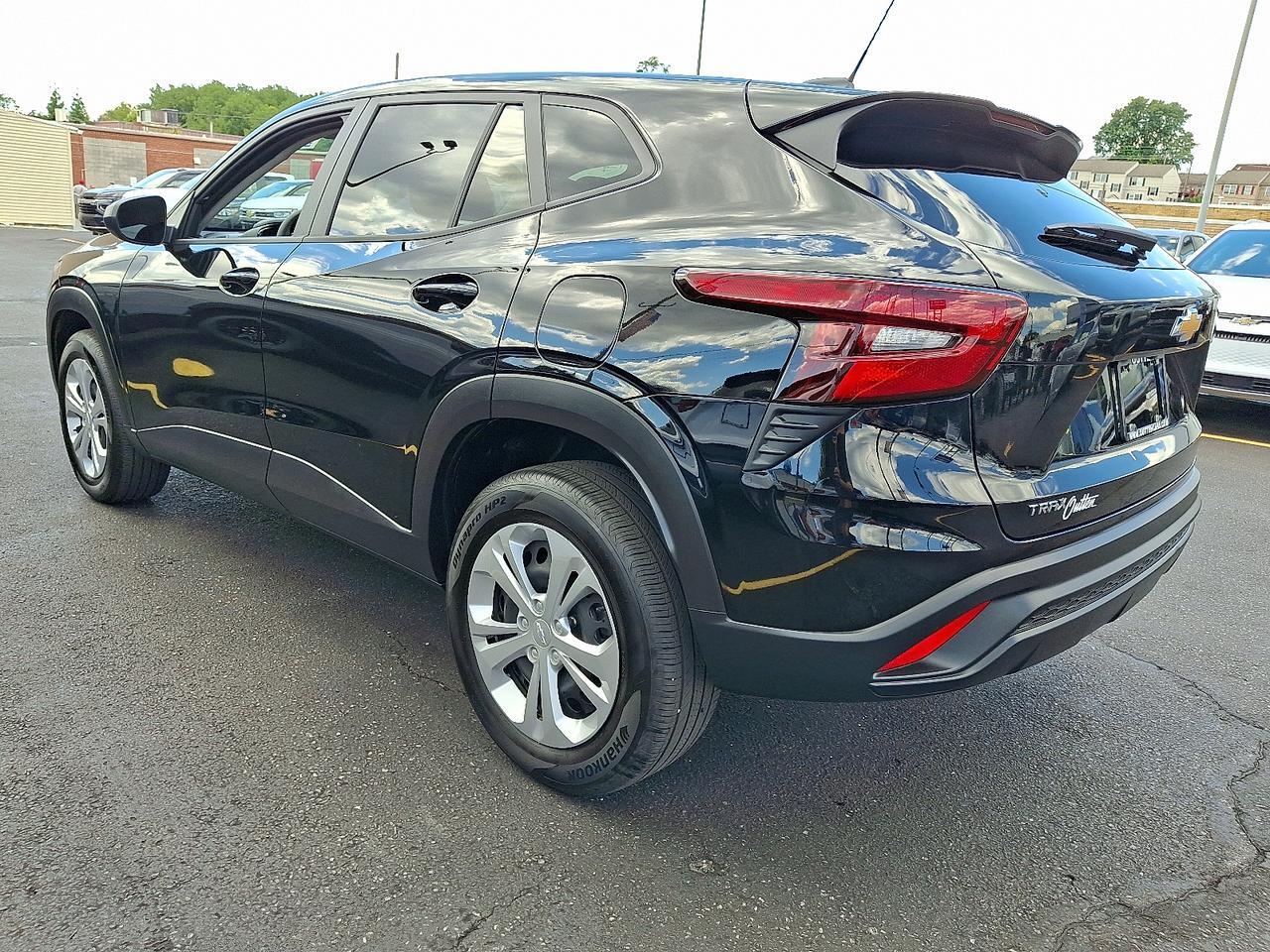 2025 Chevrolet Trax FWD LS Allentown PA