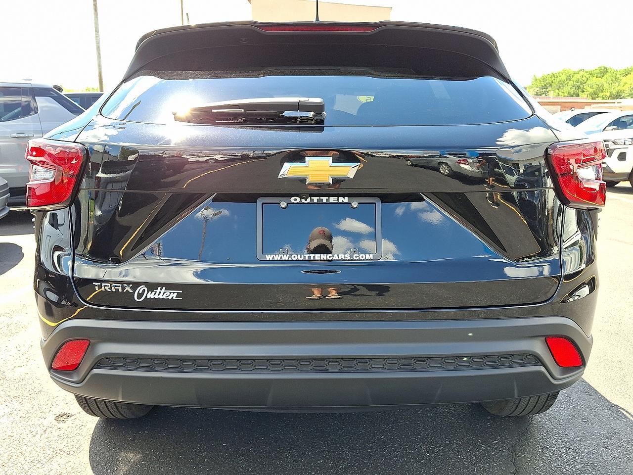 2025 Chevrolet Trax FWD LS Allentown PA