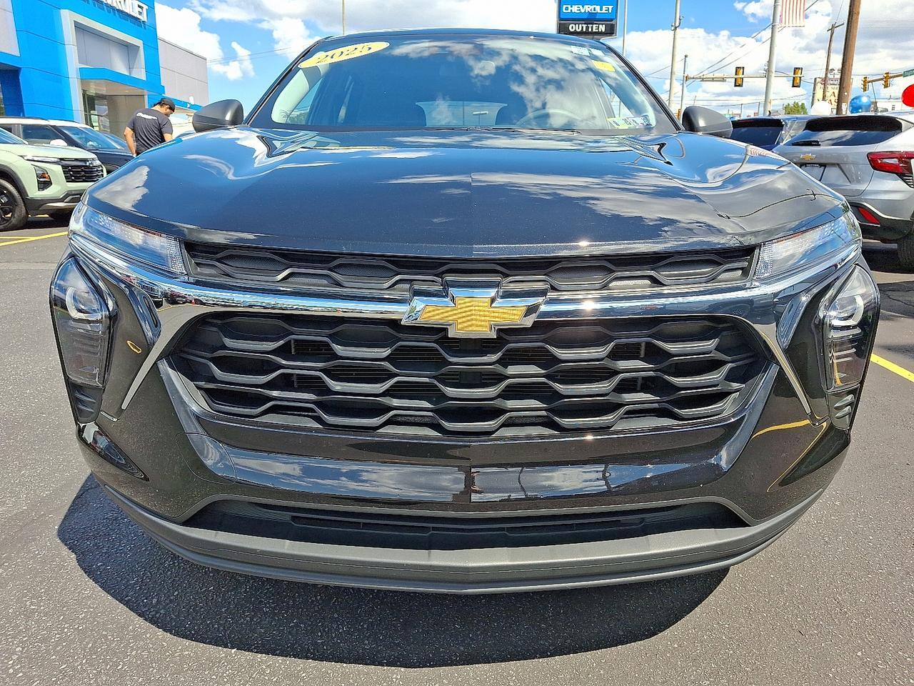 2025 Chevrolet Trax FWD LS Allentown PA