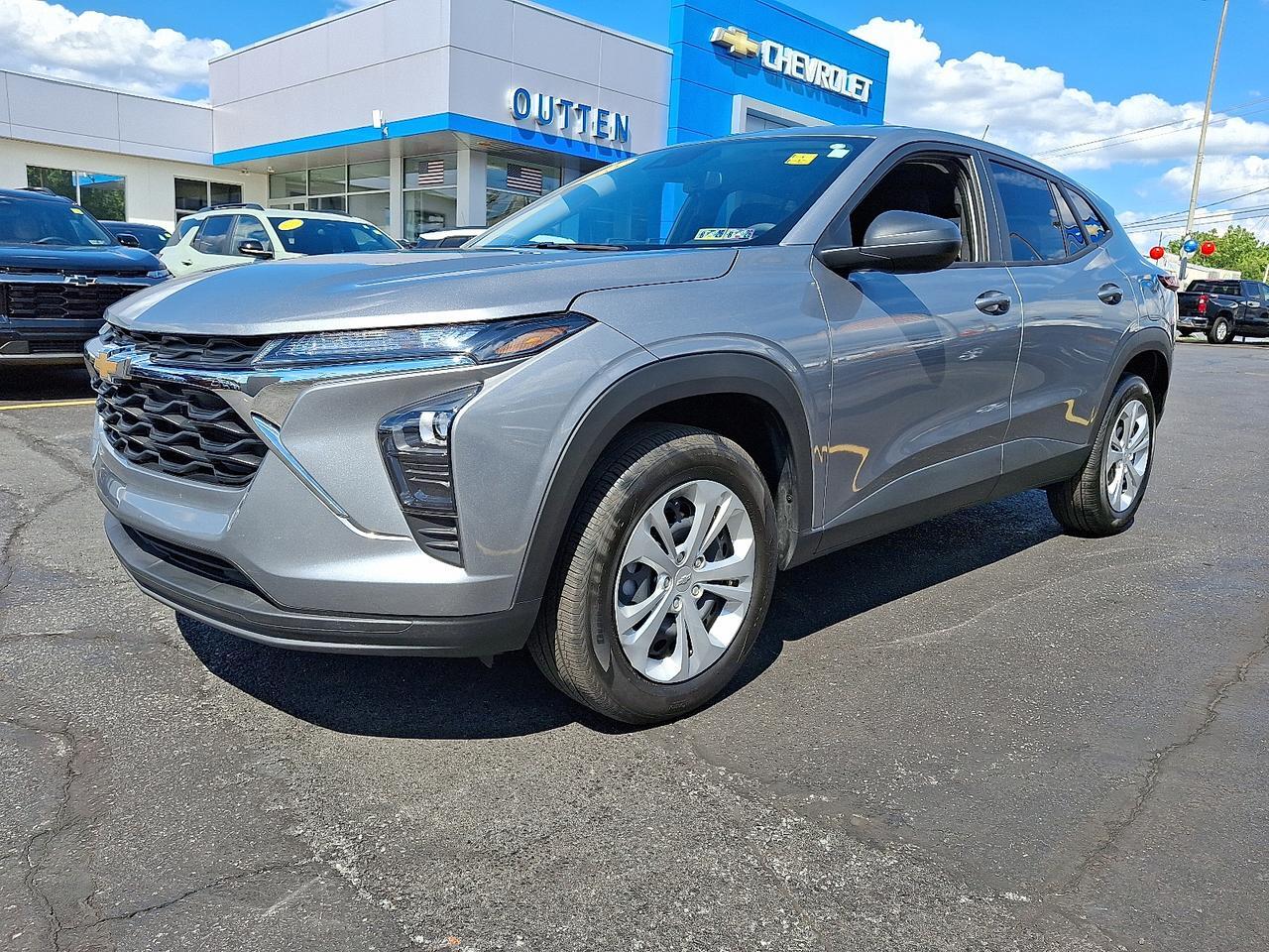 2025 Chevrolet Trax FWD LS Allentown PA