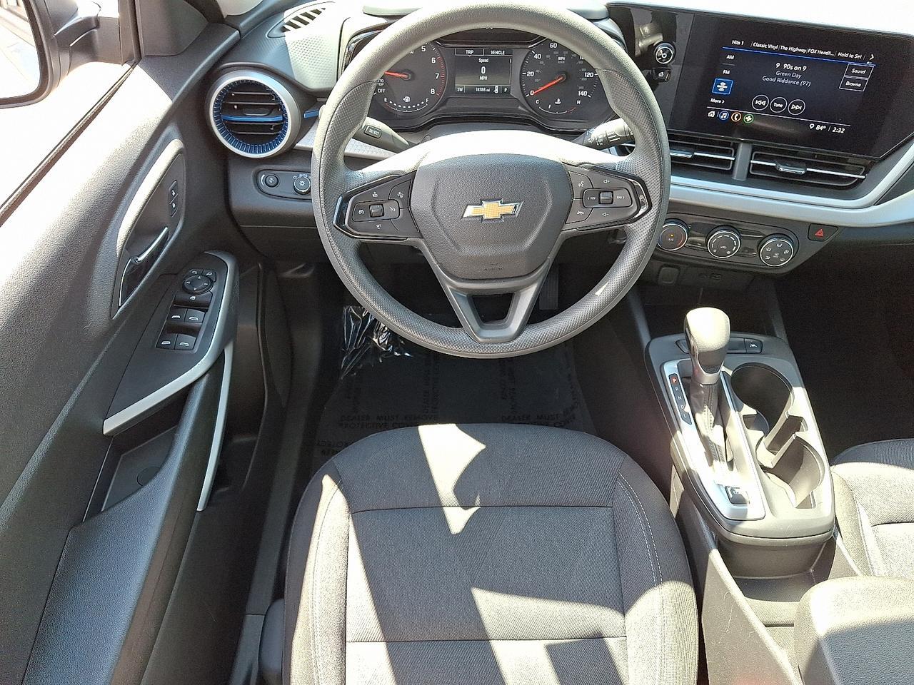 2025 Chevrolet Trax FWD LS Allentown PA
