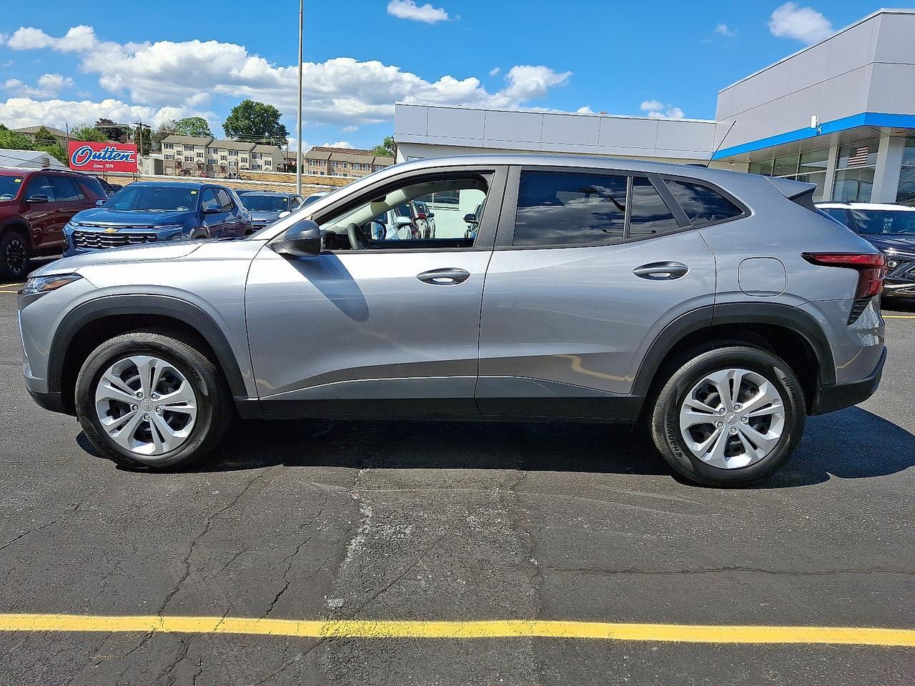 2025 Chevrolet Trax FWD LS Allentown PA