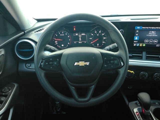 2025 Chevrolet Trax FWD LS Plano TX