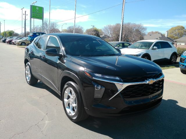 2025 Chevrolet Trax FWD LS Plano TX