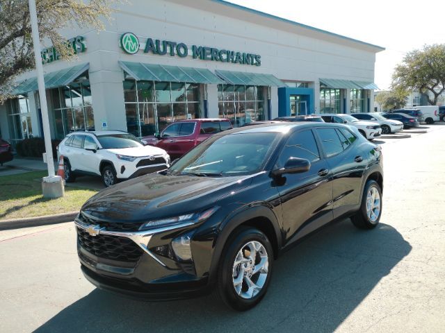 2025 Chevrolet Trax FWD LS