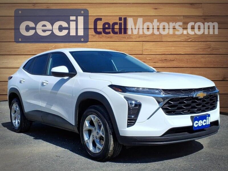 2025 Chevrolet Trax LS