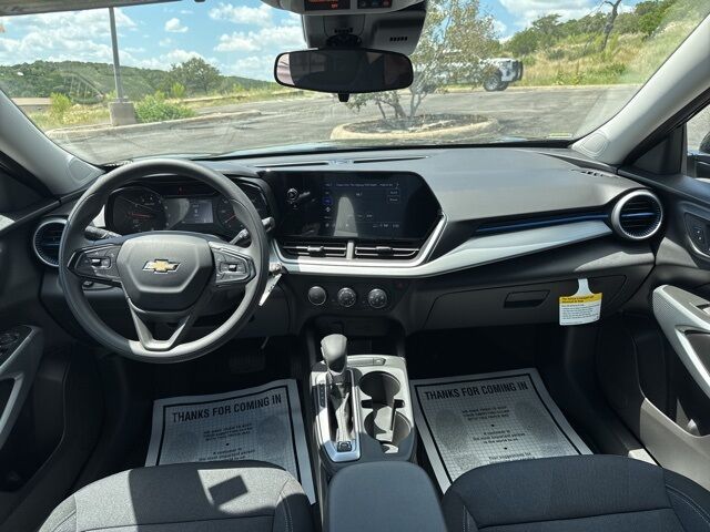 2025 Chevrolet Trax LS  TX