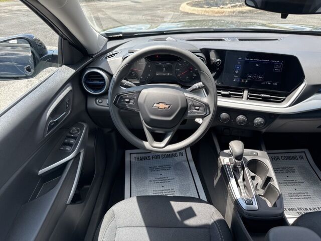 2025 Chevrolet Trax LS  TX