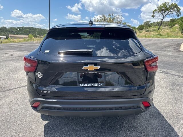 2025 Chevrolet Trax LS  TX
