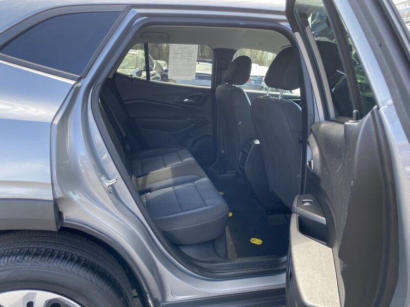 2025 Chevrolet Trax LS Bristol  PA