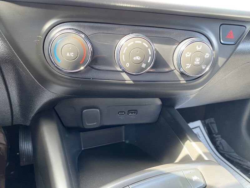 2025 Chevrolet Trax LS Bristol  PA