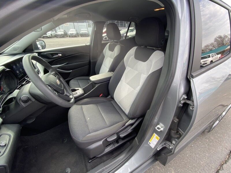 2025 Chevrolet Trax LS Bristol  PA