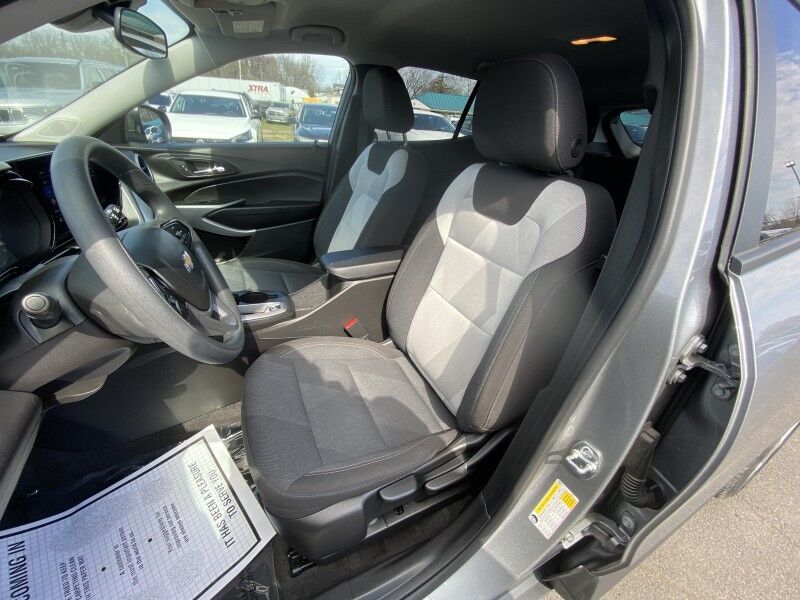 2025 Chevrolet Trax LS Bristol  PA