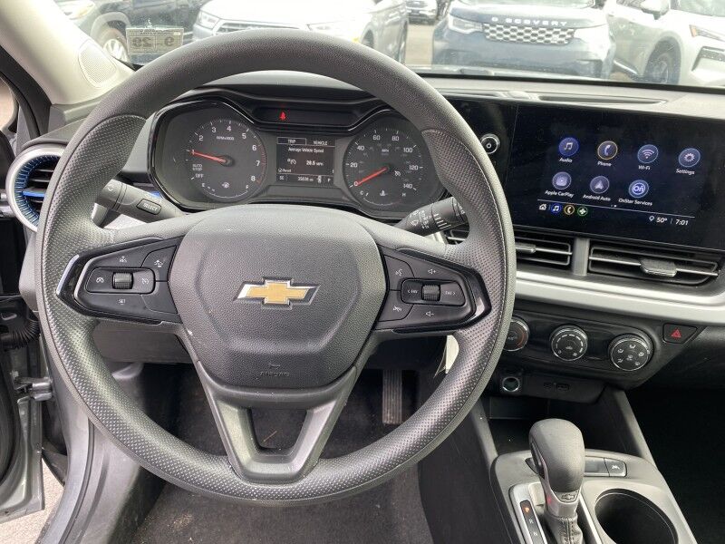 2025 Chevrolet Trax LS Bristol  PA