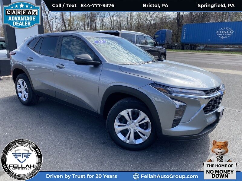 2025 Chevrolet Trax LS