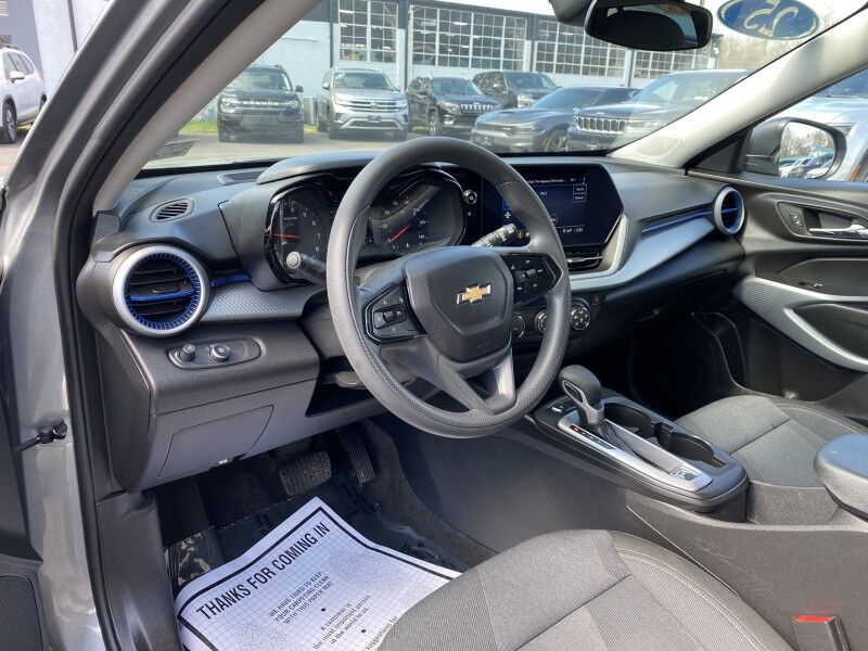 2025 Chevrolet Trax LS Springfield PA
