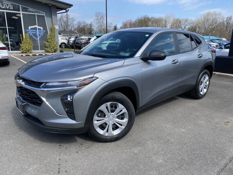 2025 Chevrolet Trax LS Springfield PA