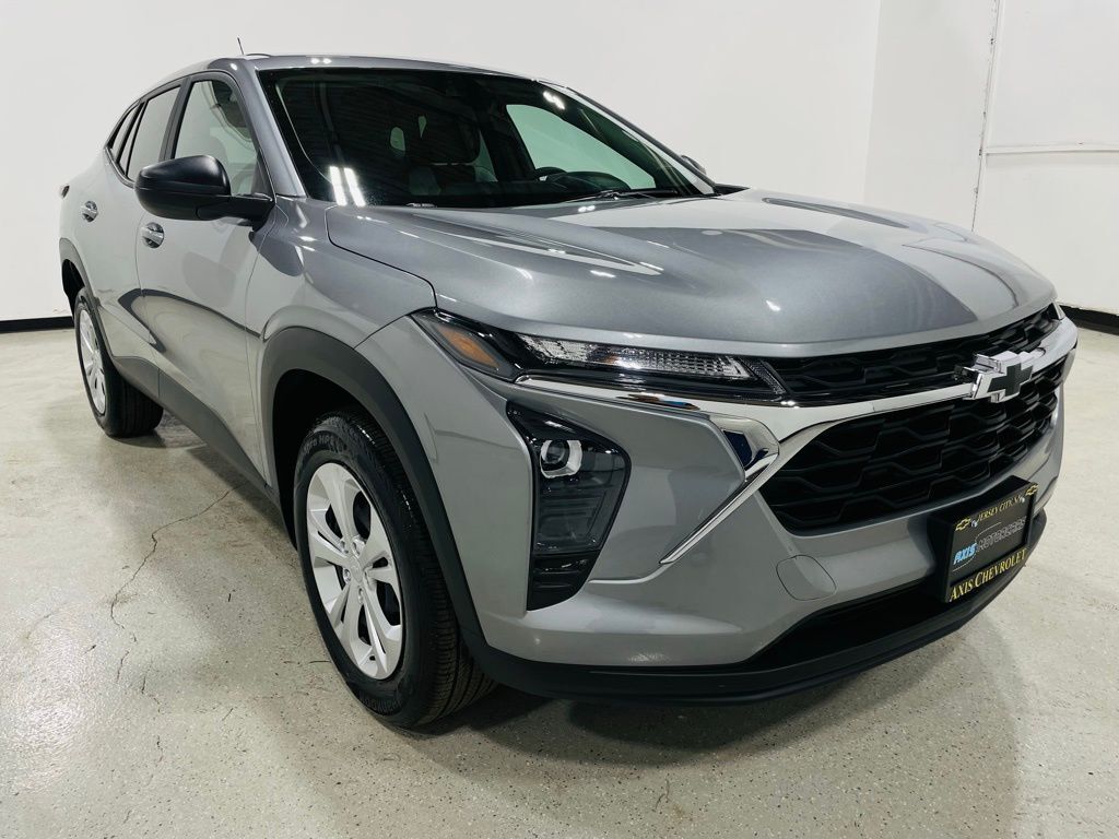 2025 Chevrolet Trax LS Jersey City NJ