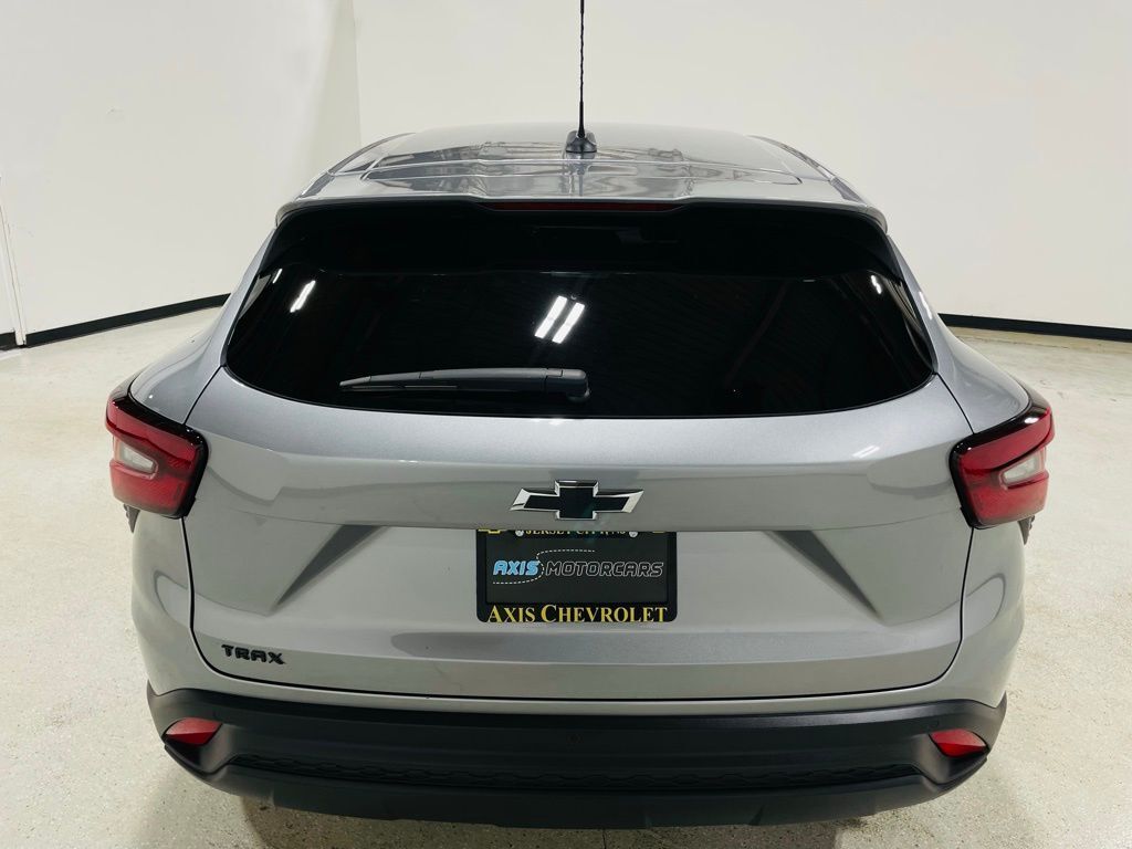 2025 Chevrolet Trax LS Jersey City NJ