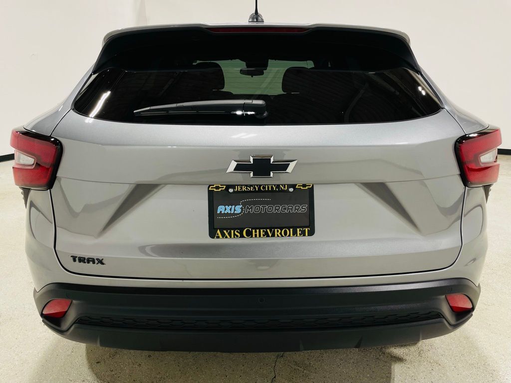2025 Chevrolet Trax LS Jersey City NJ