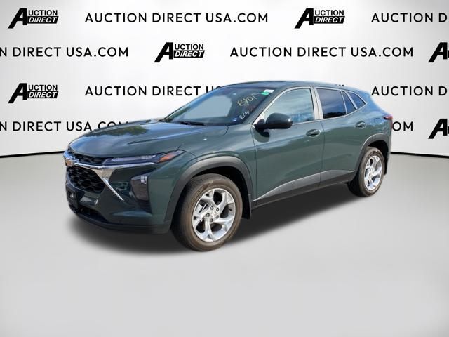 2025 Chevrolet Trax LS