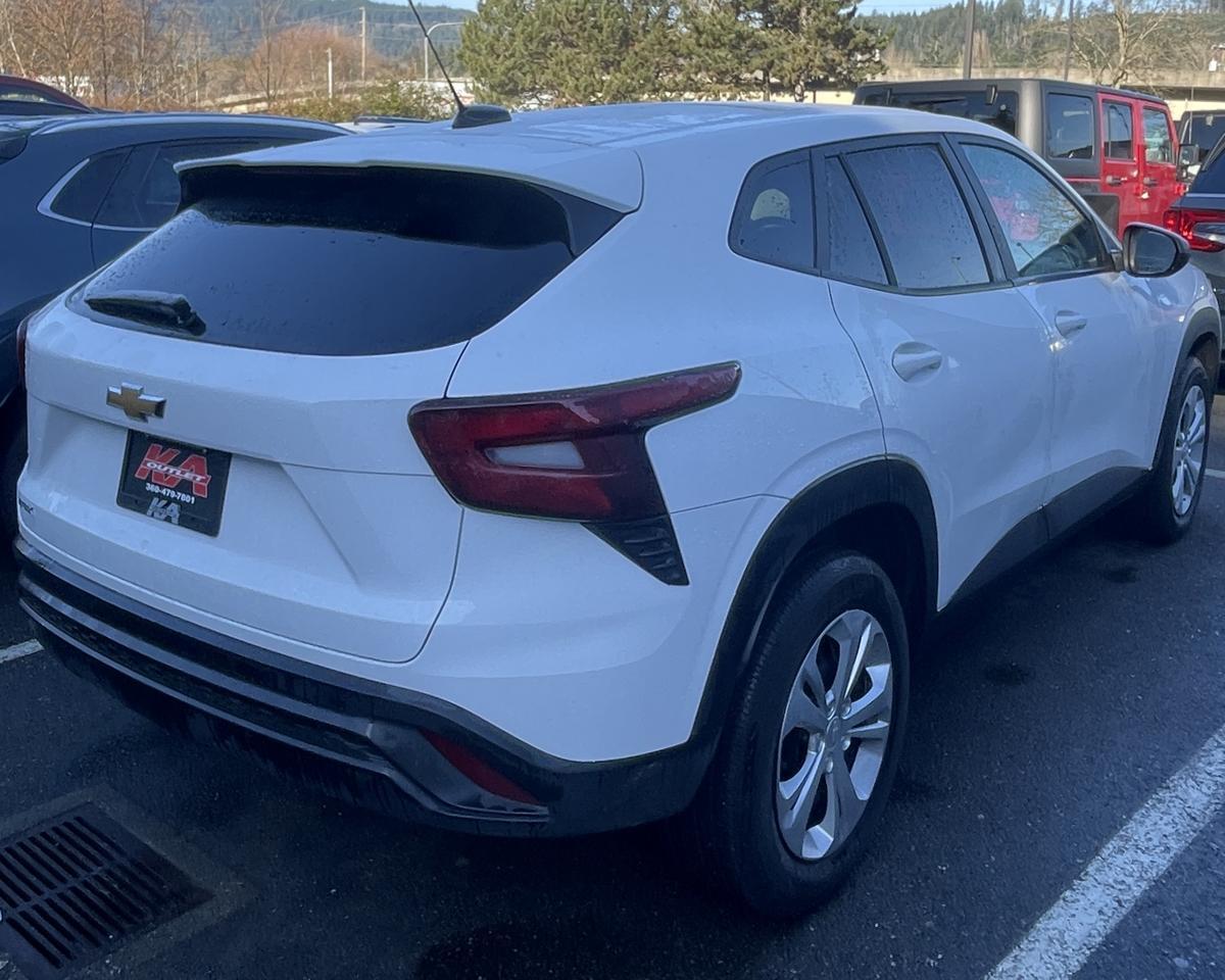 2025 Chevrolet Trax LS Sport Utility 4D Port Orchard WA