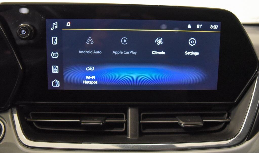 2025 Chevrolet Trax LT Akron OH