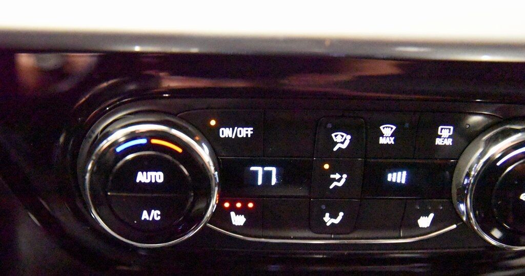 2025 Chevrolet Trax LT Akron OH