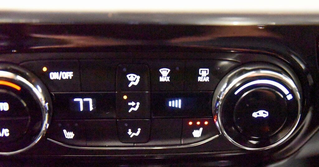 2025 Chevrolet Trax LT Akron OH