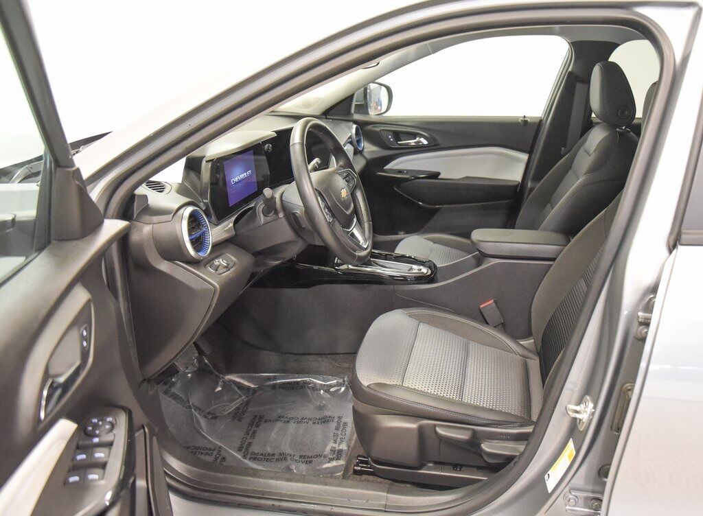 2025 Chevrolet Trax LT Akron OH