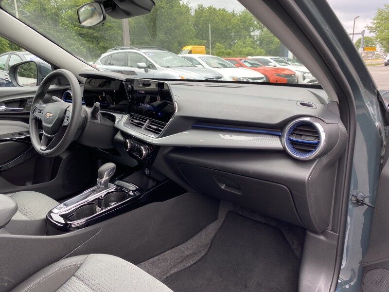 2025 Chevrolet Trax LT Springfield PA