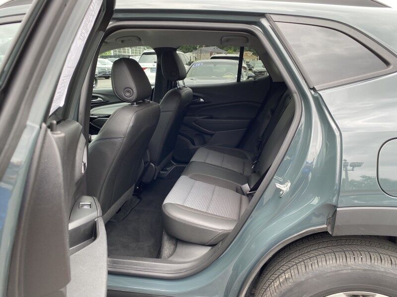 2025 Chevrolet Trax LT Springfield PA