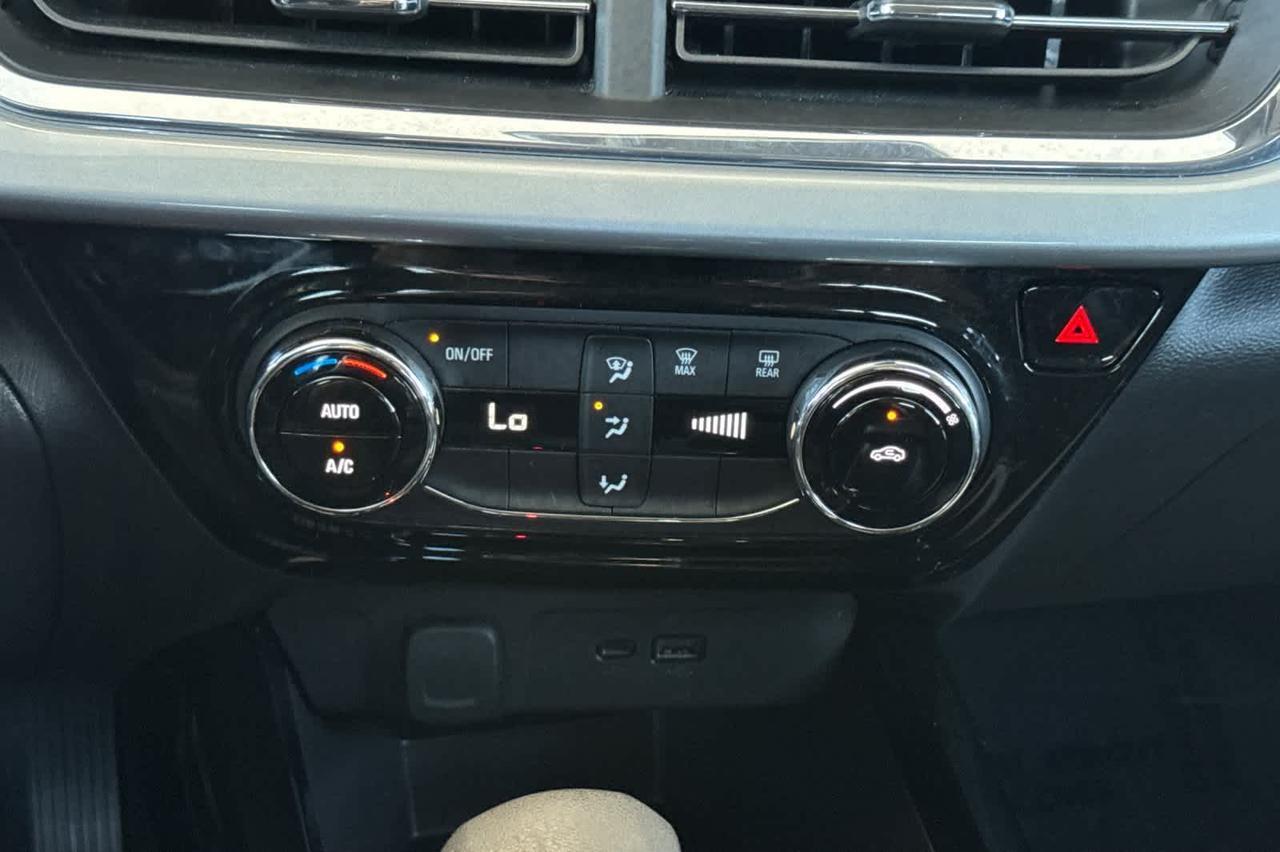 2025 Chevrolet Trax LT Roseville CA