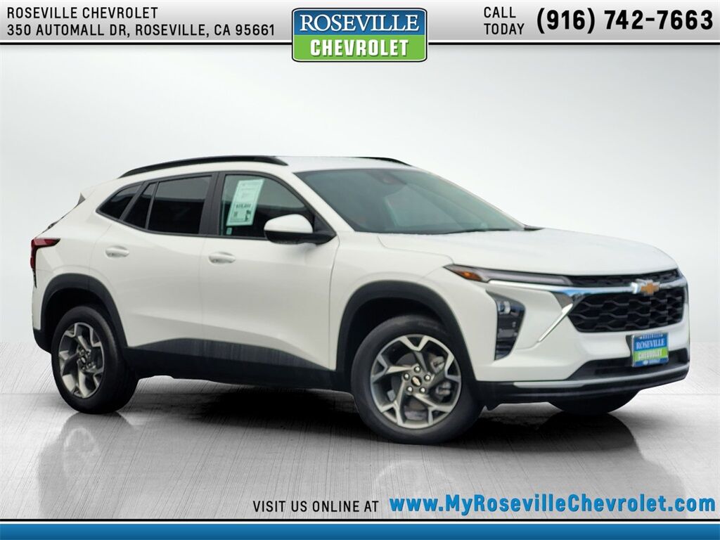 2025 Chevrolet Trax LT