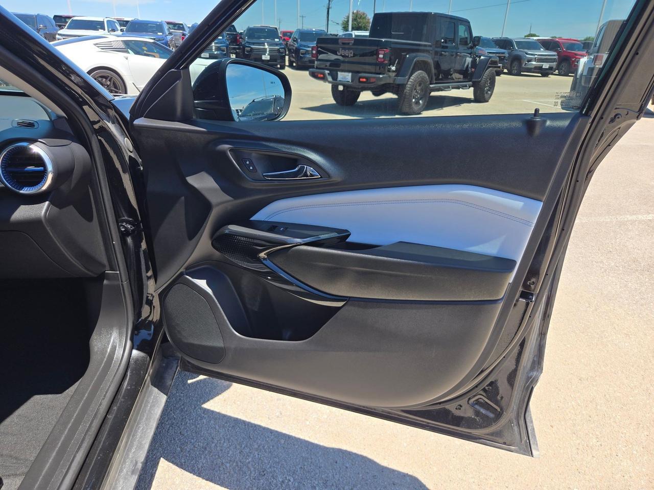 2025 Chevrolet Trax LT Castroville TX