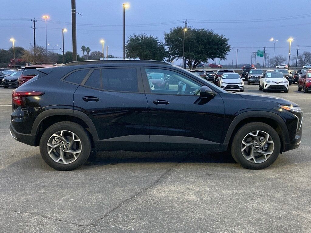 2025 Chevrolet Trax LT San Antonio TX