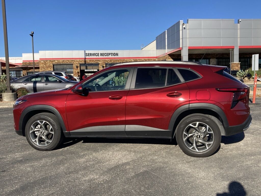2025 Chevrolet Trax LT San Antonio TX