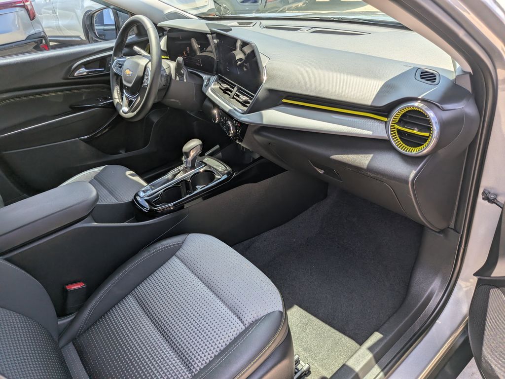 2025 Chevrolet Trax LT San Clemente CA