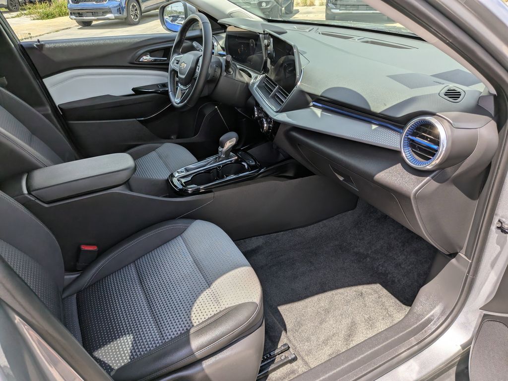 2025 Chevrolet Trax LT San Clemente CA
