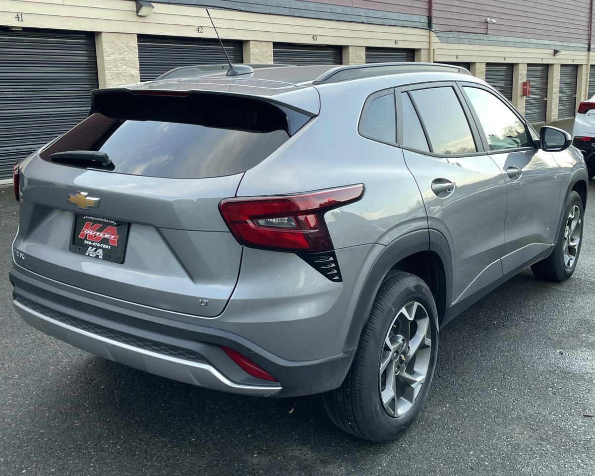 2025 Chevrolet Trax LT Sport Utility 4D Port Orchard WA