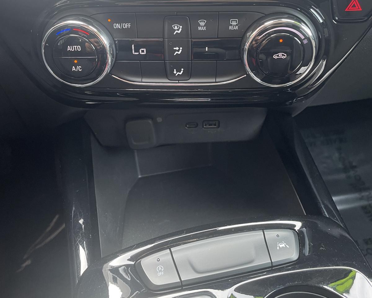 2025 Chevrolet Trax LT Sport Utility 4D Port Orchard WA