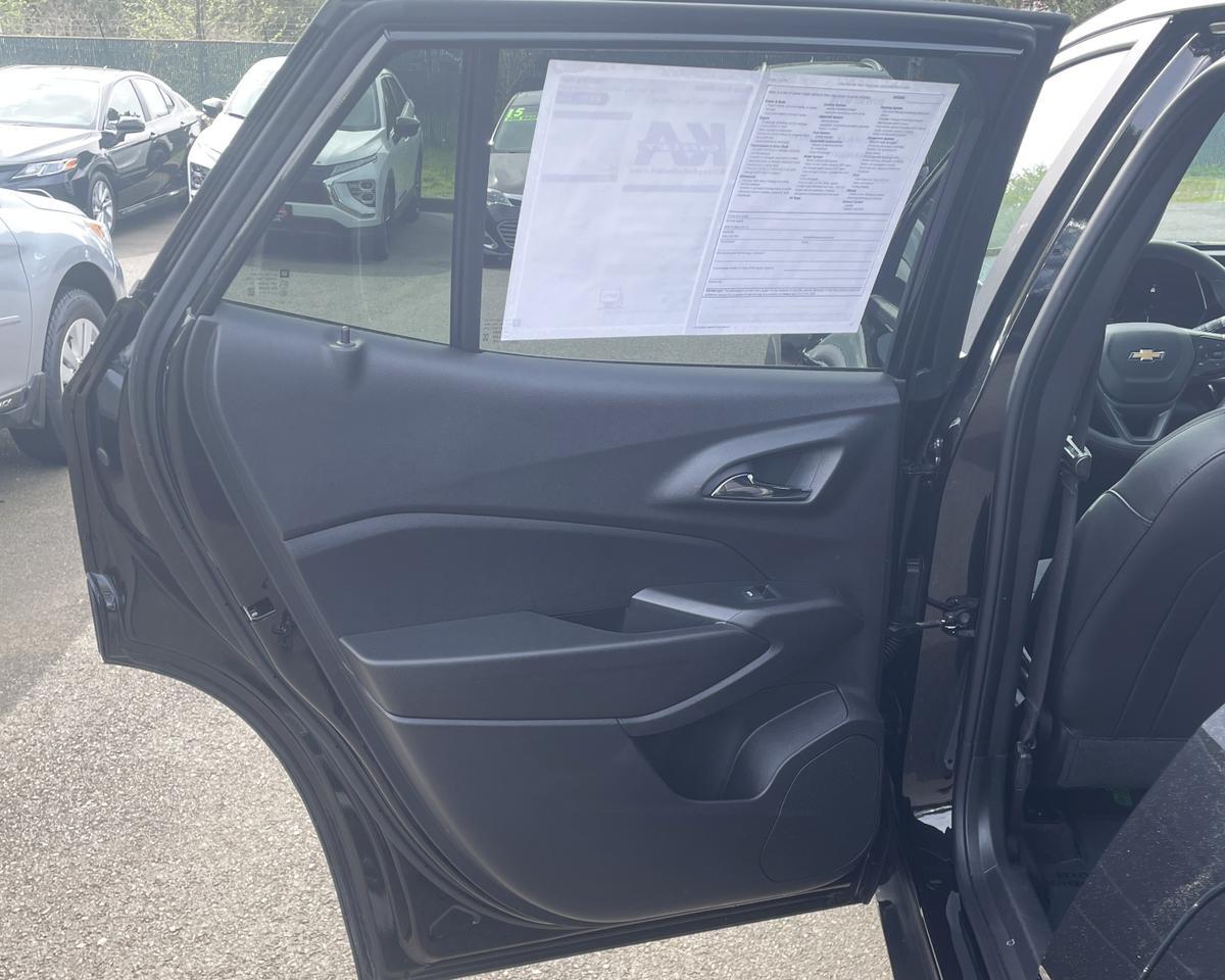 2025 Chevrolet Trax LT Sport Utility 4D Port Orchard WA